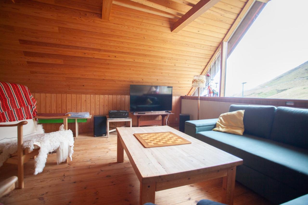 Idyllic Vacation Home With A Breathtaking View Bour ภายนอก รูปภาพ